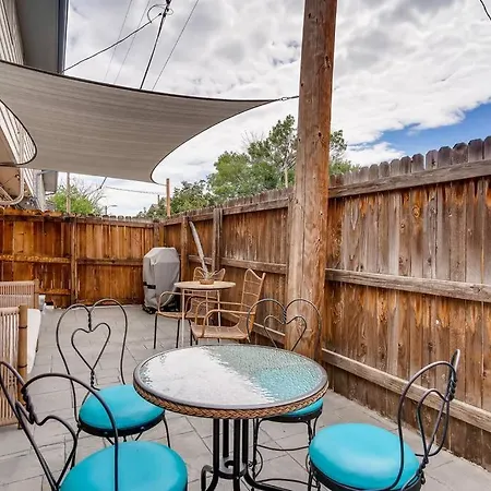 Family Townhome Near Mountains & Olde Town Arvada